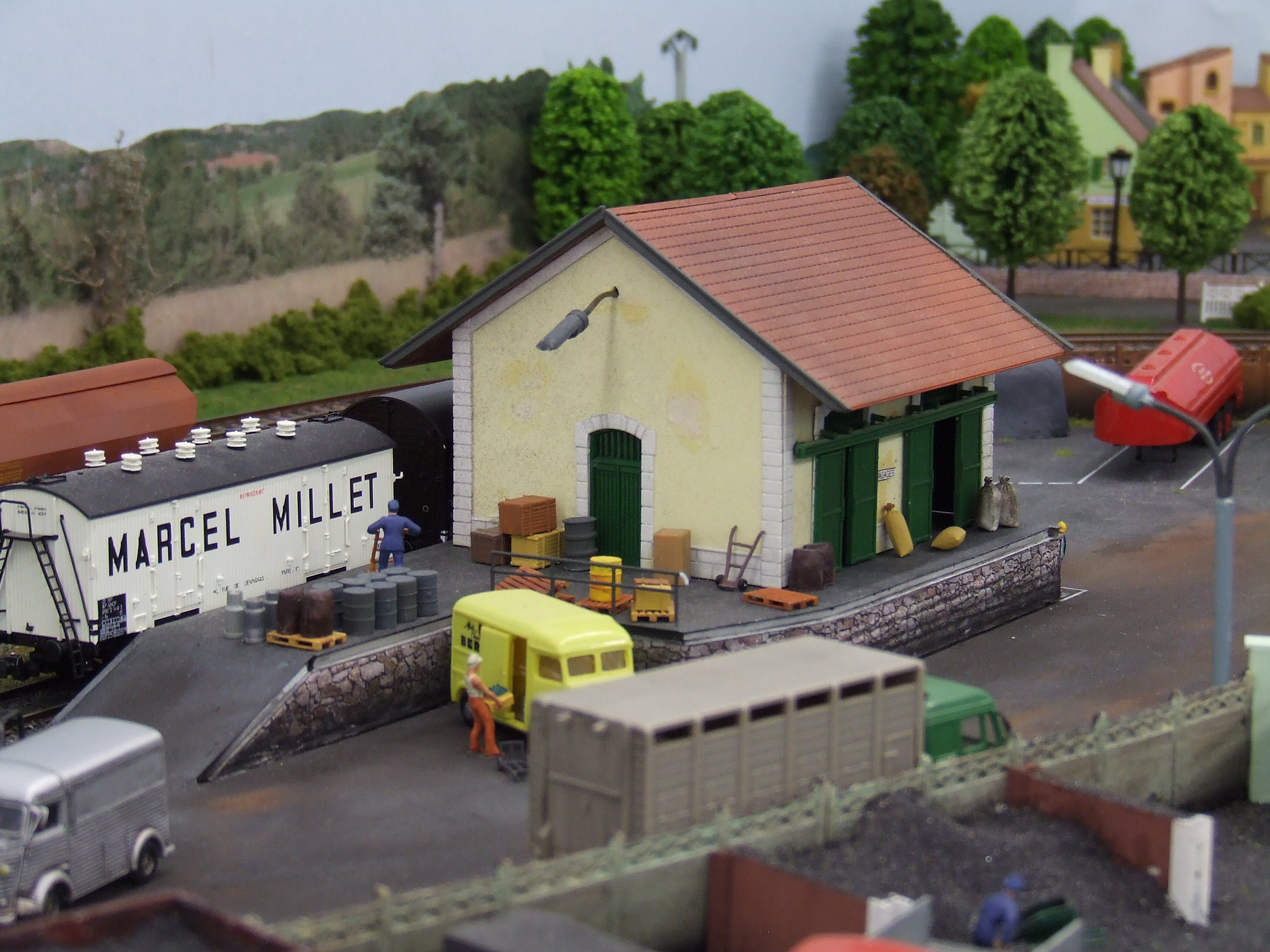 hall-a-marchandises